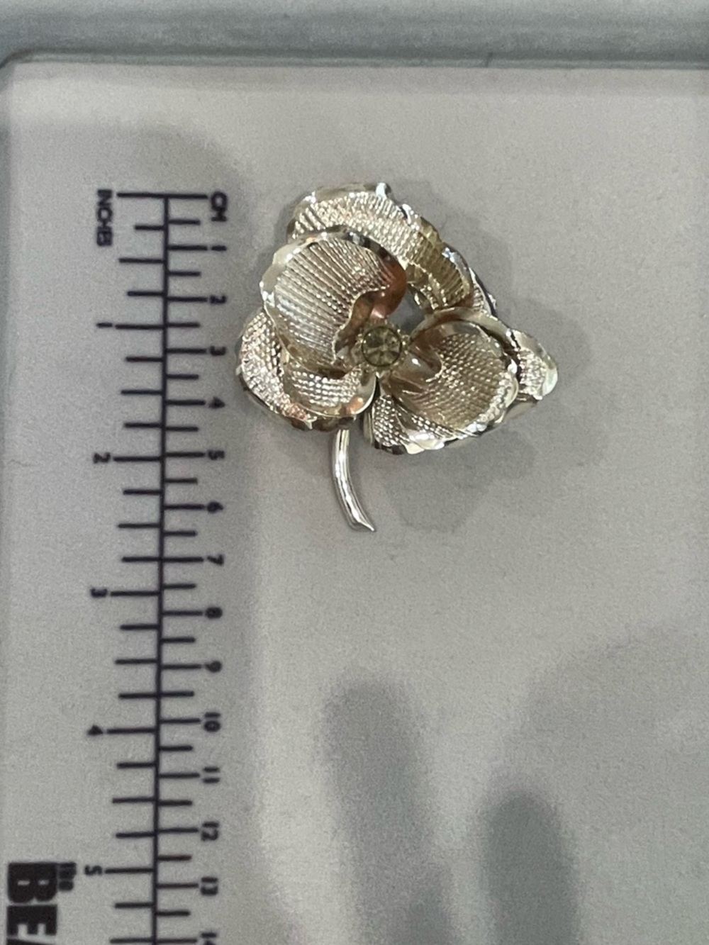 Silver Flower Brooch Pin - Picture 5 of 5